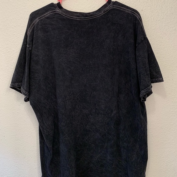 Cut Out Neck Heartbreaker Tee - Picture 4 of 4